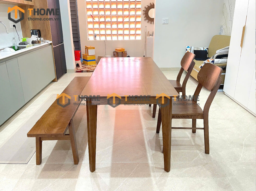 Bộ Bàn Ăn Capri 4 Ghế (Nhiều Mẫu Ghế) Gỗ Sồi Tự Nhiên BBA4-10SN
