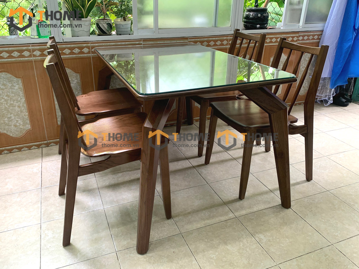 Bộ Bàn Ăn Chân Nhện 4 Ghế (Nhiều Mẫu Ghế) Gỗ Sồi Tự Nhiên BBA4-19SN
