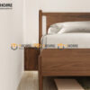 Giường ngủ Rew gỗ sồi tự nhiên đầu gỗ màu óc chó GN-20SN