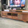 Tủ Tivi Gỗ Sồi Tự Nhiên 4 Cánh Sọc Xéo Chân Xoắn TTV-28SN