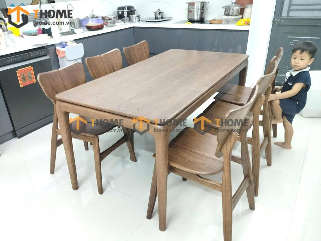 Bàn Ăn Gỗ Sồi Tự Nhiên Kiểu Mới Chân Bo Tròn BAMG-36SN