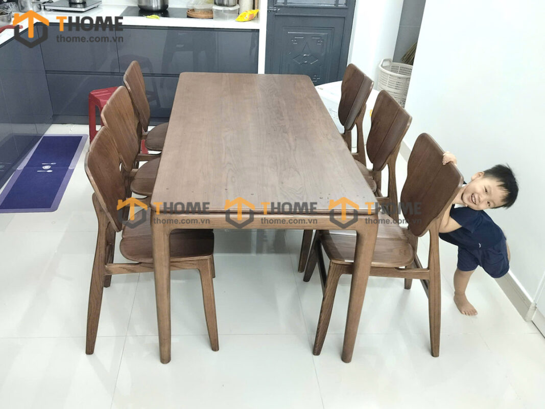 Bàn Ăn Gỗ Sồi Tự Nhiên Kiểu Mới Chân Bo Tròn BAMG-36SN