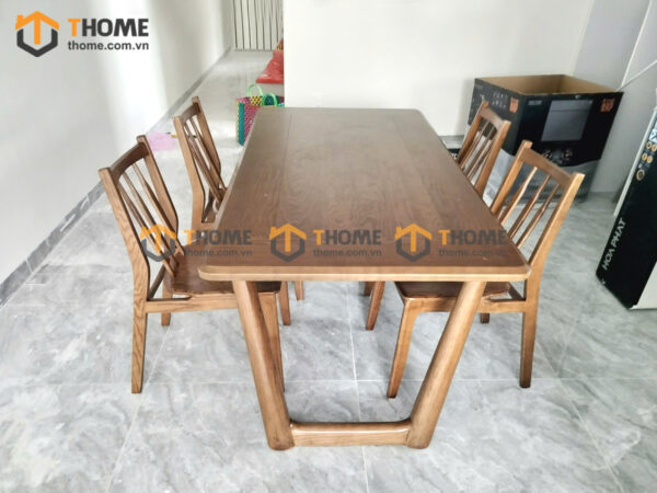 Bàn Ăn Gỗ Sồi Tự Nhiên Kiểu Mới Chân V 1.65m BAMG-37SN