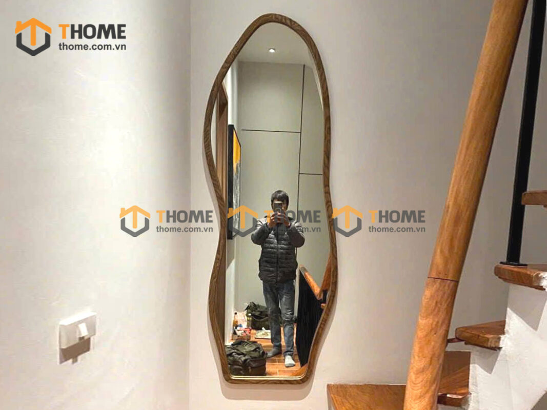 Gương Soi Treo Tường Gỗ Sồi Tự Nhiên Toàn Thân Dị Dạng GS-24SN