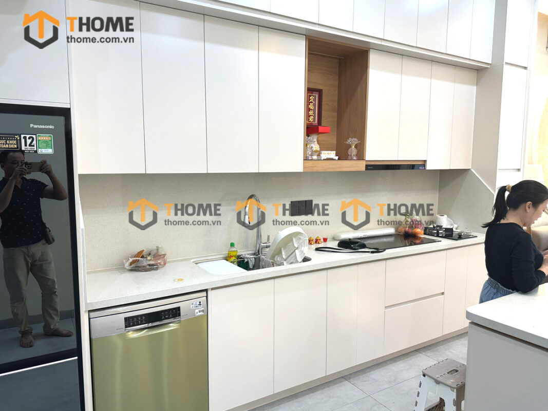 Hình Ảnh Thi Công Gỗ Sồi Tự Nhiên Nhà Anh Kiên Hòa Xuân TTTC-46SN