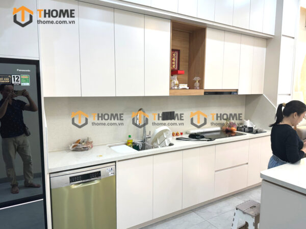 Hình Ảnh Thi Công Gỗ Sồi Tự Nhiên Nhà Anh Kiên Hòa Xuân TTTC-46SN