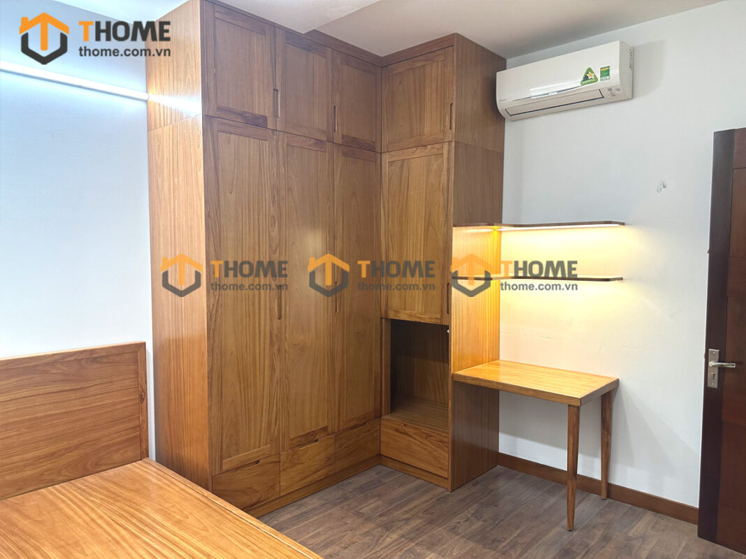 Hình Ảnh Thi Công Gỗ Sồi Tự Nhiên Nhà Anh Nhật Furama TTTC-47SN