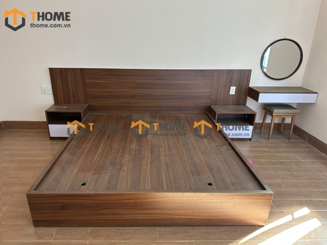 Hình Ảnh Thi Công Gỗ Sồi Tự Nhiên Nhà Cô Phượng Ngô Quyền TTTC-44SN