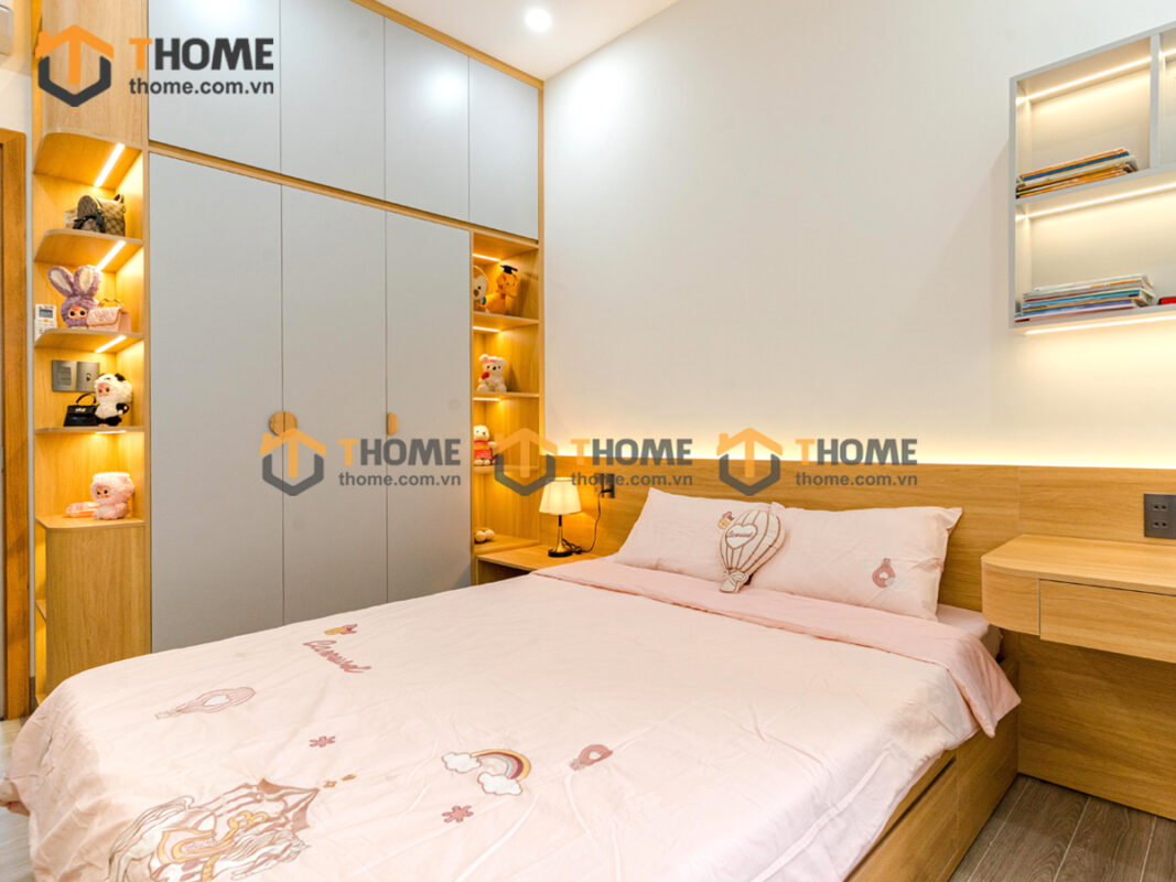 Hình Ảnh Thi Công Gỗ Sồi Tự Nhiên Nhà Chị Hồng Lê Sơn Trà TTTC-35SN
