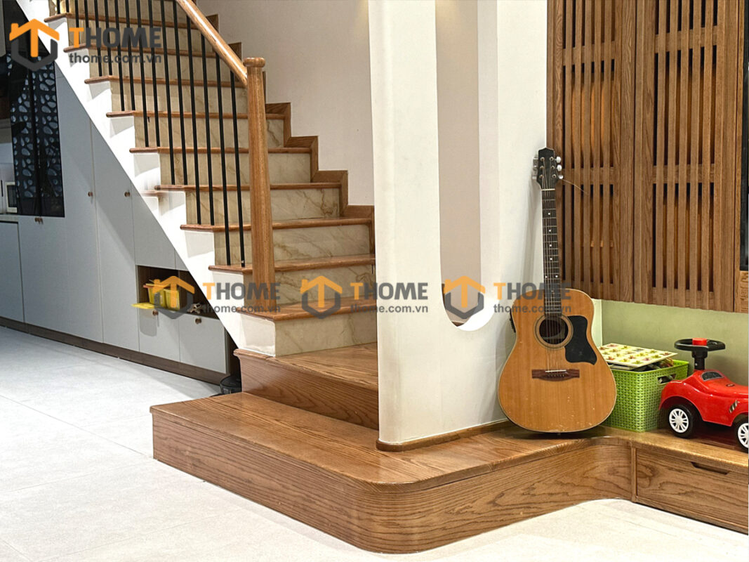 Hình Ảnh Thi Công Gỗ Sồi Tự Nhiên Nhà Chị Trâm Hòa Cường TTTC-48SN