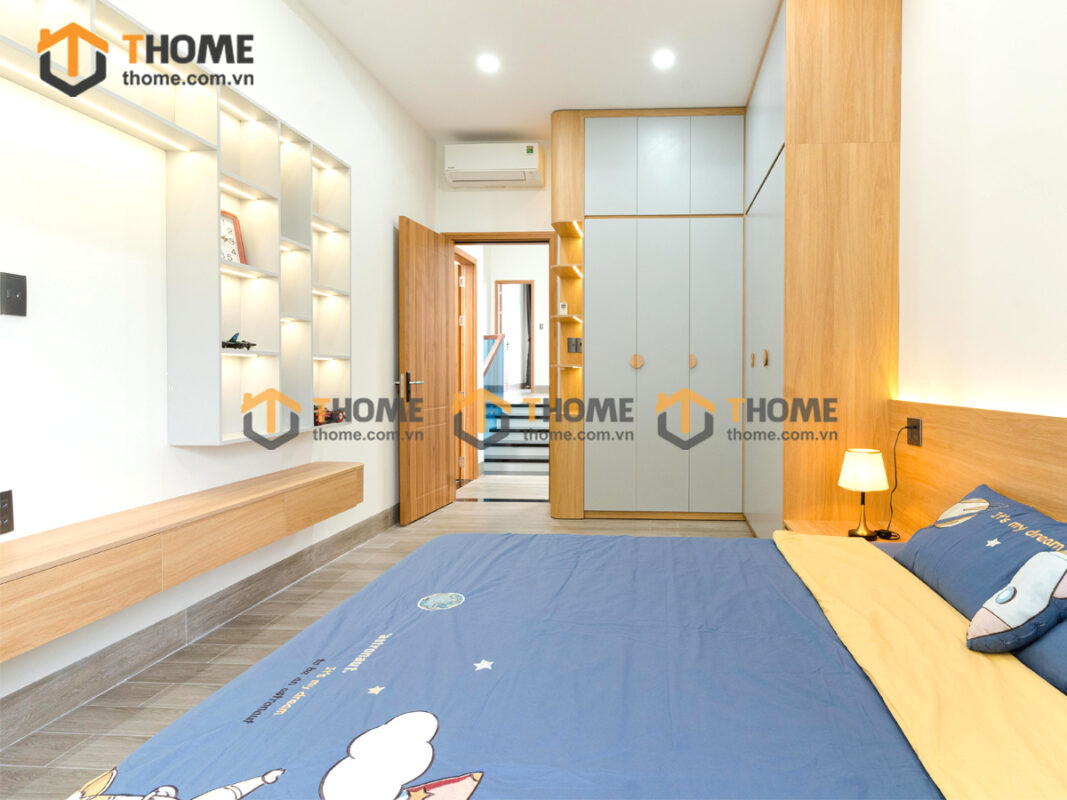 Hình Ảnh Thi Công Gỗ Sồi Tự Nhiên Nhà Chị Hồng Lê Sơn Trà TTTC-35SN