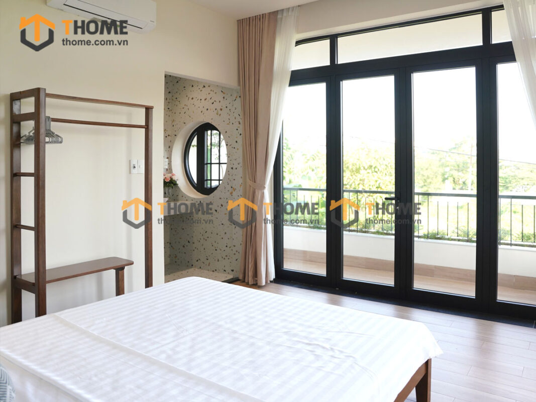 Hình Ảnh Thi Công Gỗ Sồi Tự Nhiên Biệt Thự Vịnh Mân Quang TTTC-42SN