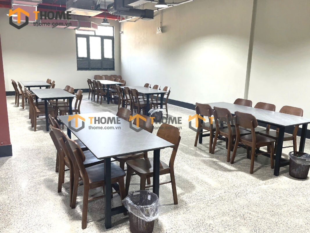 Hình Ảnh Thi Công Gỗ Sồi Tự Nhiên Công Ty Danaphar Hòa Liên TTTC-37SN