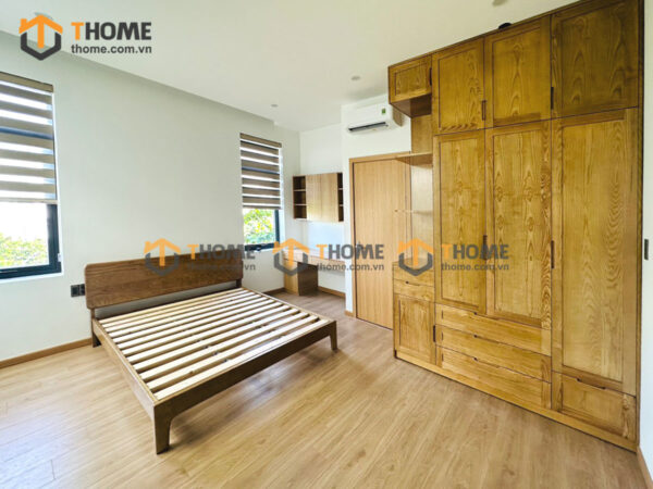 Hình Ảnh Thi Công Gỗ Sồi Tự Nhiên Nhà Chị Quyên Sơn Trà TTTC-36SN
