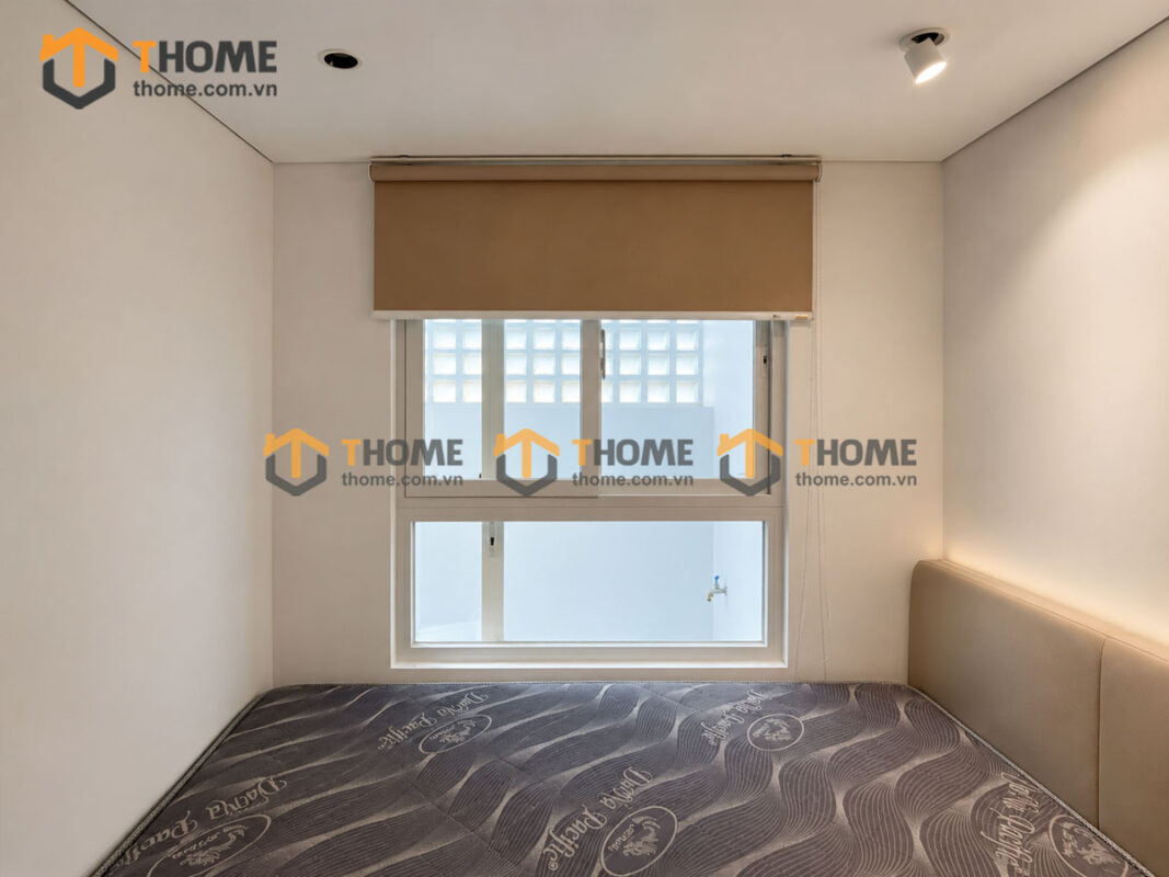 Rèm Tấm Kín Bằng Nhựa Nhiều Màu Sắc REM-04SN